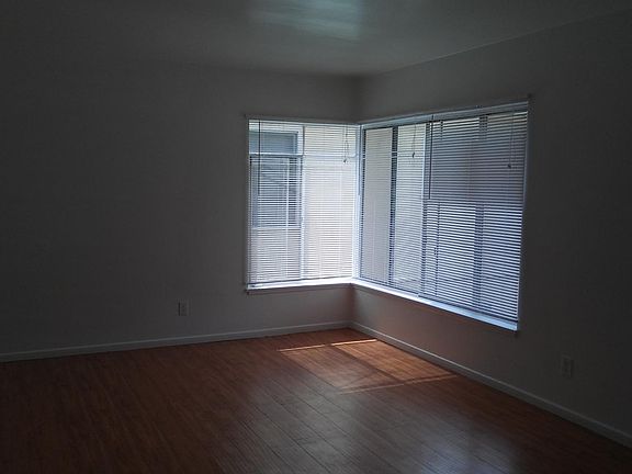 4th image of 6755 Yucca St APT 4