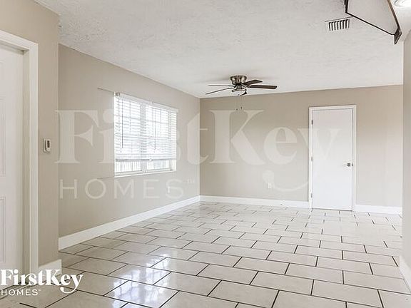 3rd image of 20131 NW 12th Ct