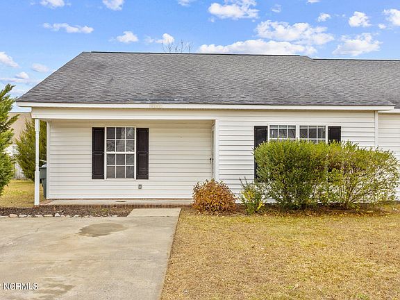 2nd image of 1113 Nicklaus Drive #A