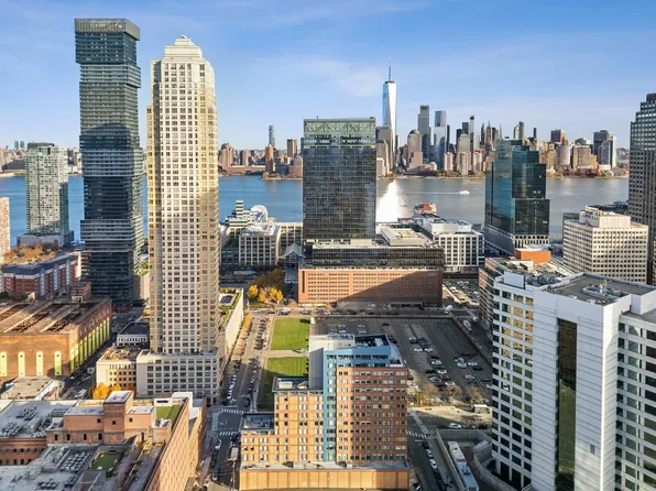 311 Washington Street image 17 of 26