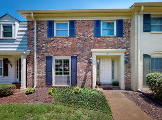 8207 Sawyer Brown Rd APT J7, Nashville, TN 37221
