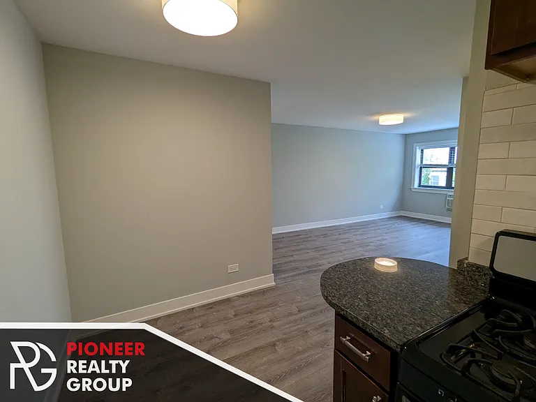 455 W Barry Ave #445-514 — Photo 3