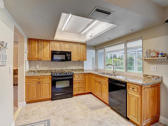 Home For Sale In Tunison Palms