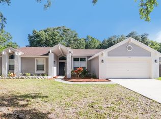 10324 Ashley Oaks Dr, Riverview, FL 33578