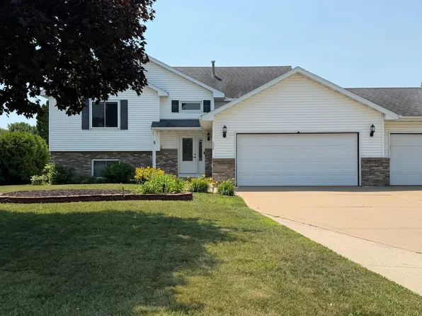 605 E South St, Belle Plaine, MN 56011