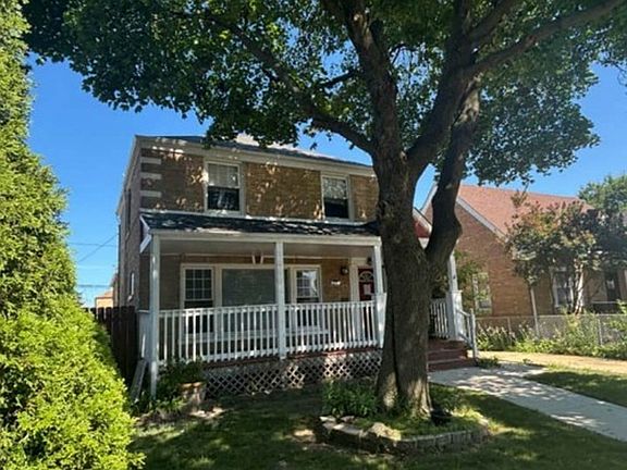 3rd image of 4853 N Mulligan Ave