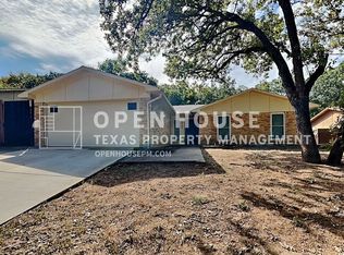 3724 Pinewood St, Bedford, TX 76021