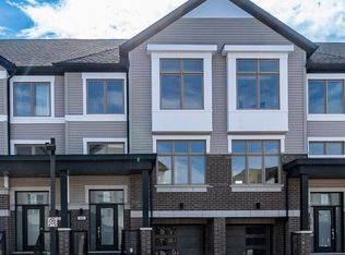 60 Totten Trl, New Tecumseth, ON L0G 1W0