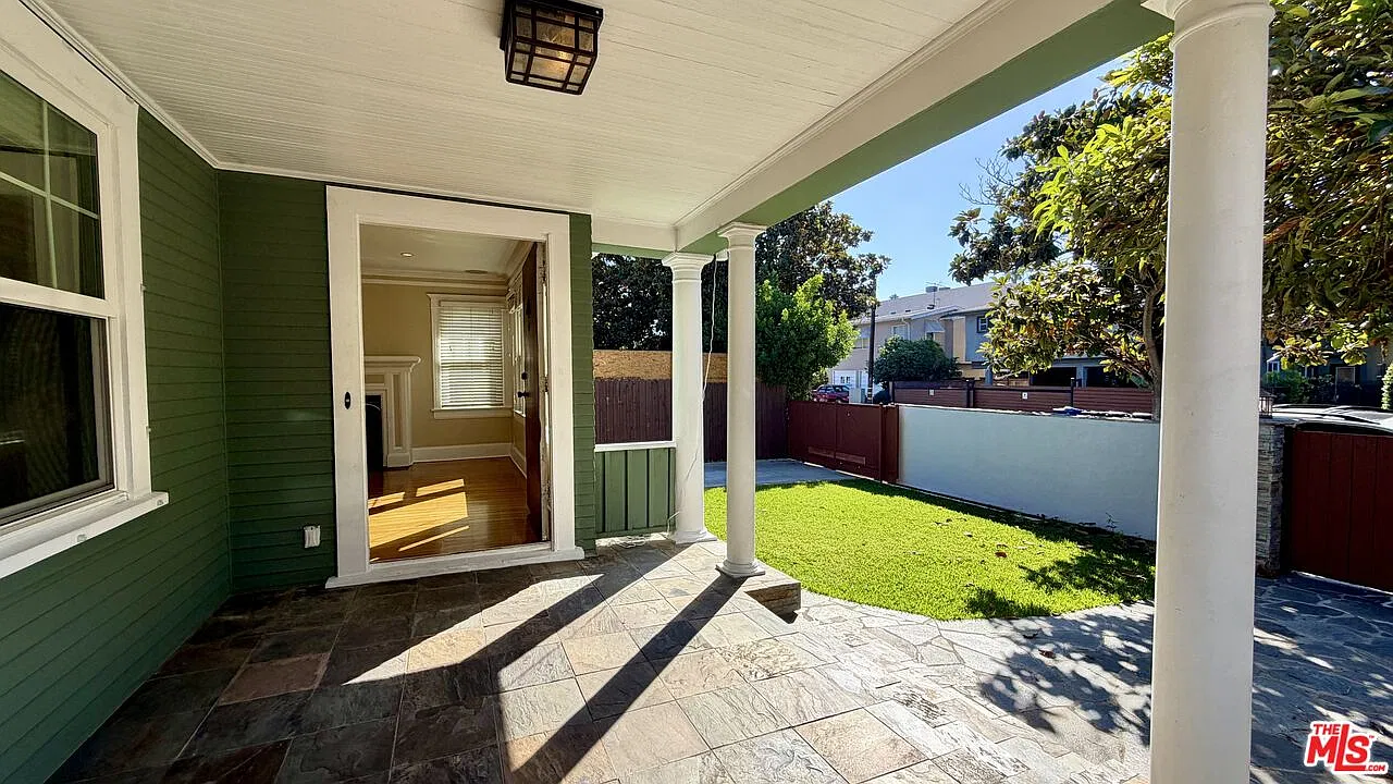 3 bed, 1.5 bath, 1574 sqft, $4,600 — Photo 4