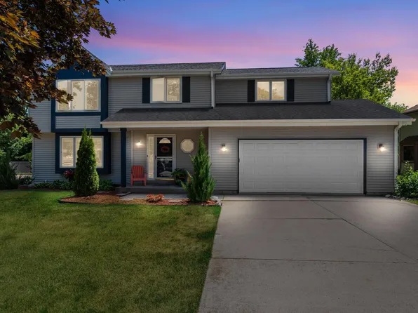 3940 Elaines WAY, Slinger, WI 53086