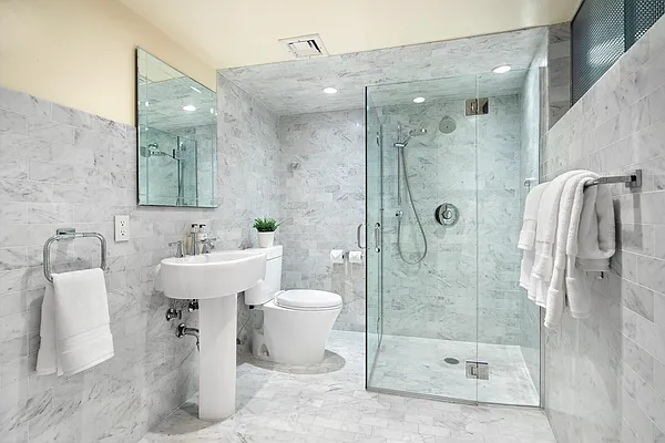 Sold by Sotheby's International Realty | media 30