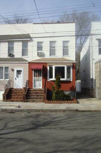 2nd image of 7512 60th Pl