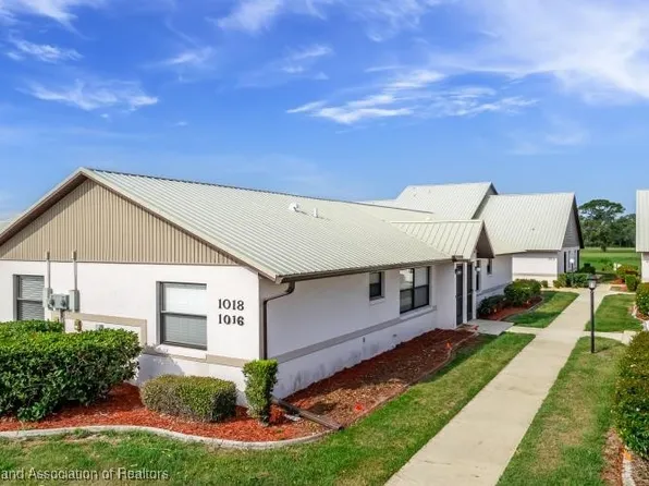 1016 Villaway W, Sebring, FL 33876