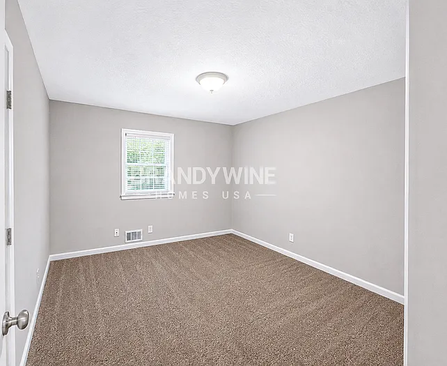 1044 Baker Ln — Photo 19