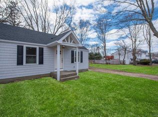 110 Marion St, Sayville, NY 11782