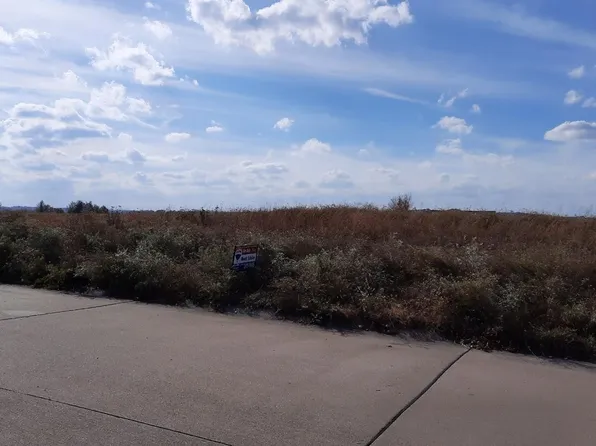 144 Vista Vallarta Dr, Union, MO 63084