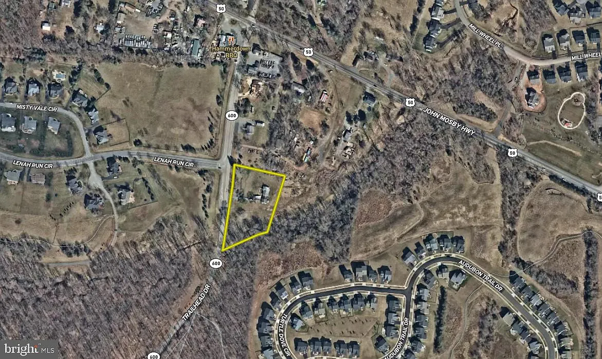 24118 Trailhead Dr photo 1