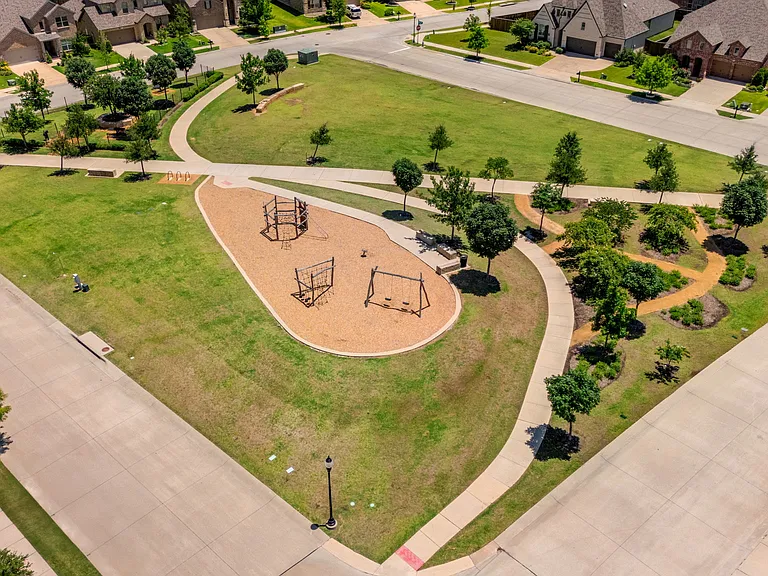 16613 Dry Creek Blvd — Photo 16
