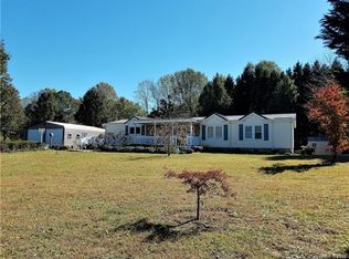2558 Pinnacle Dr, Catawba, NC 28609