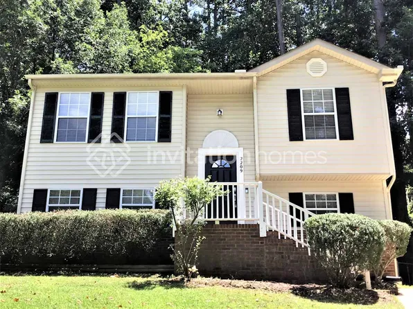 2209 Hoot Owl Ct, Raleigh, NC 27603
