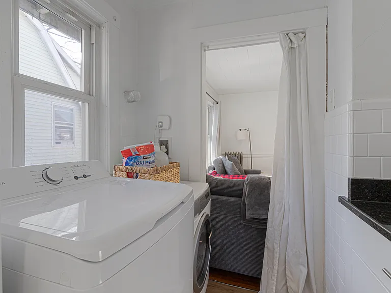 6 Endicott Ave — Photo 12