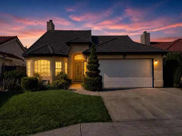 873 Garland Ave, Clovis, CA 93612