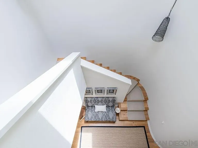 2508 Manchester Ave — Photo 40