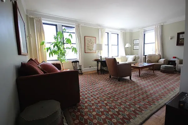 Rented by (Legacy) NY Quality Living Uptown | media 17