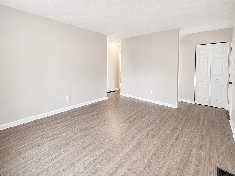 3004 Weirton Dr — Photo 11