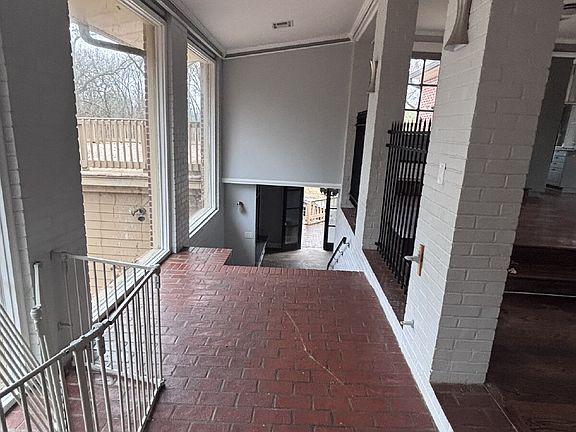 5th image of 8071 Dogwood Rd