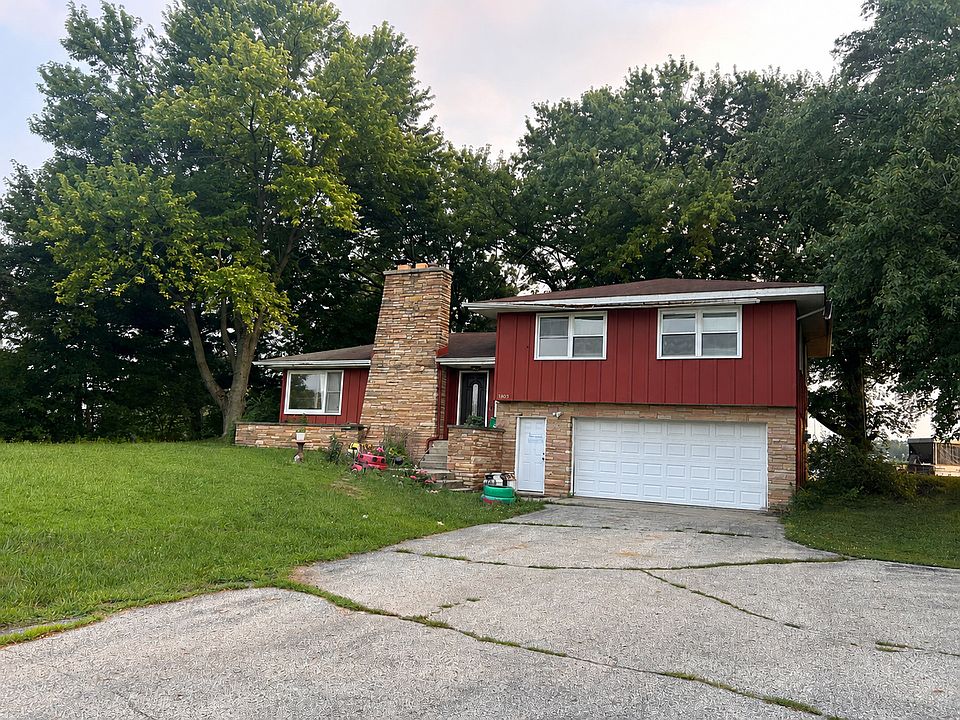 1st image of 3803 N Richmond Rd
