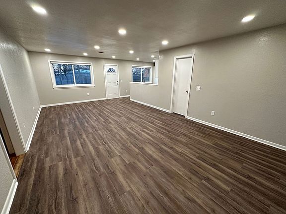 3rd image of 5407 George Ter