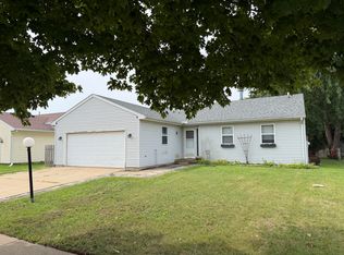 3305 Valerie Dr, Champaign, IL 61822