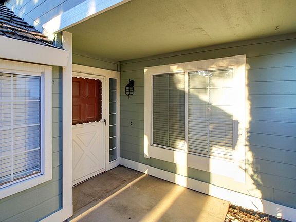 4th image of 8047 Arcona Ct