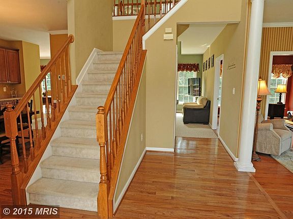 Two Story Entry Foyer