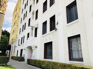Valdamour Apartments, Los Angeles, CA 90005