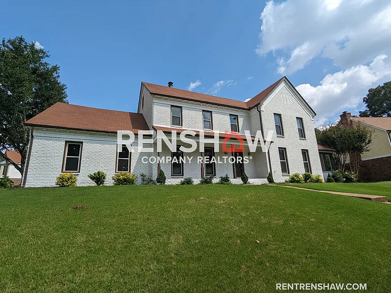 8161 Effingham Dr — Photo 30