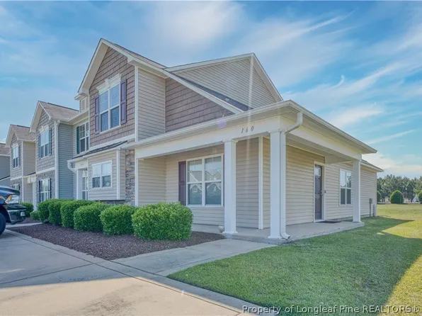 160 Collinwood Dr, Raeford, NC 28376