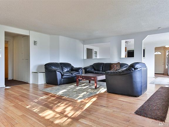 5th image of 10011 Wallingford Ave N