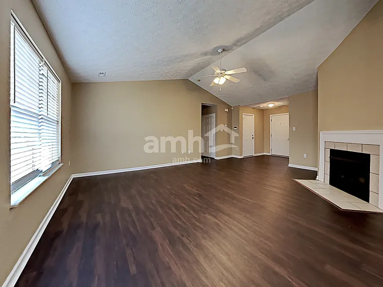 6100 Glenmay Dr — Photo 9
