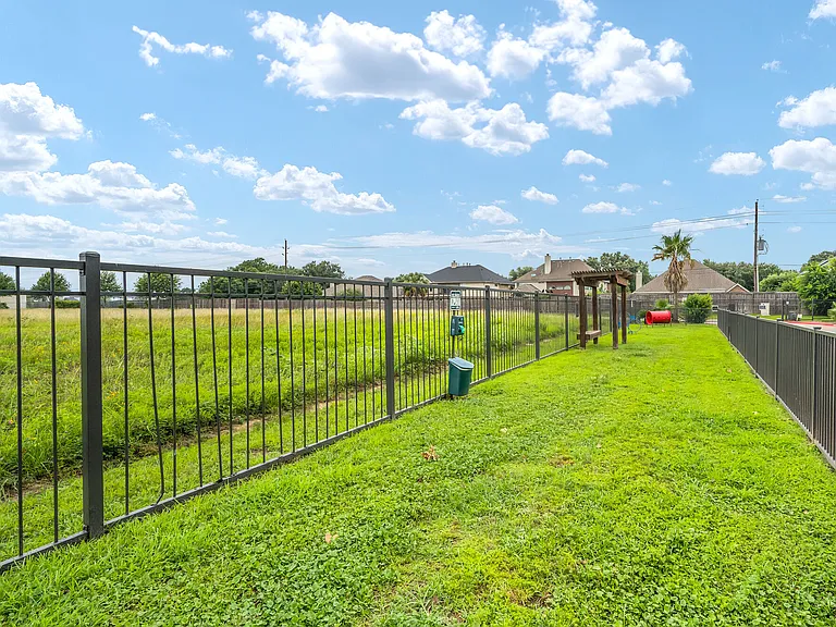 Palms at Cinco Ranch — Photo 8