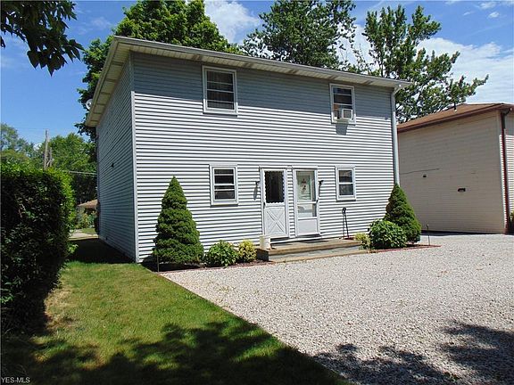 2nd image of 236 Jackson St #238