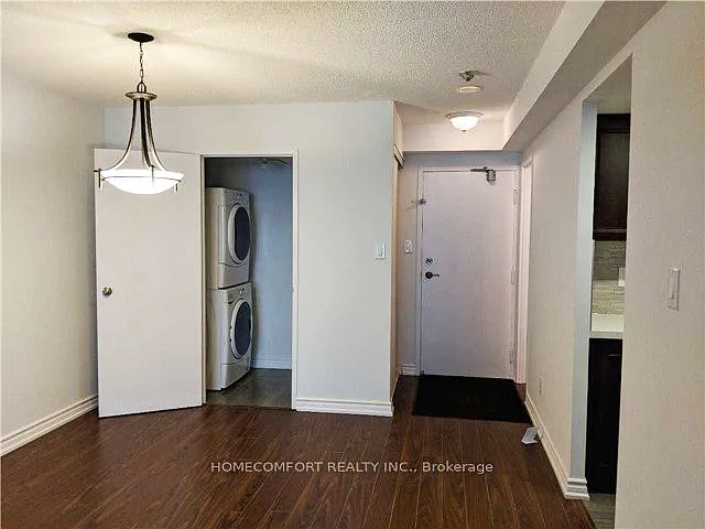 633 Bay St #620 — Photo 13