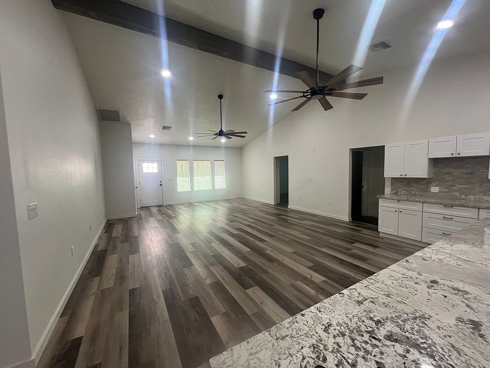 2nd image of 18132 W Peak View Rd