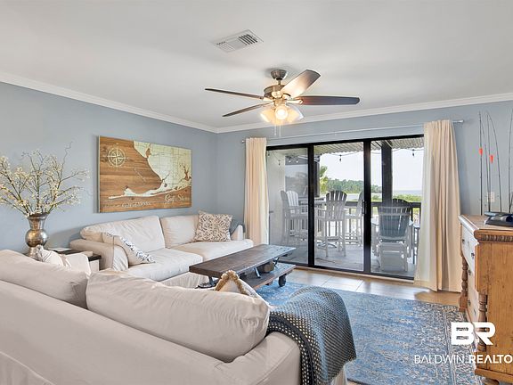 4th image of 4521 Port Side Ln #103