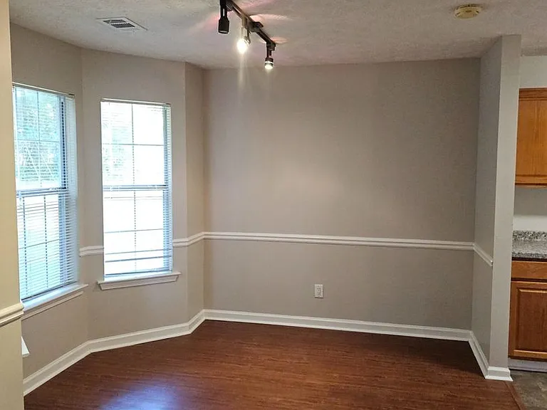 12205 Cypress Way — Photo 17