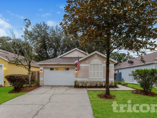 14930 Deer Meadow Dr, Lutz, FL 33559