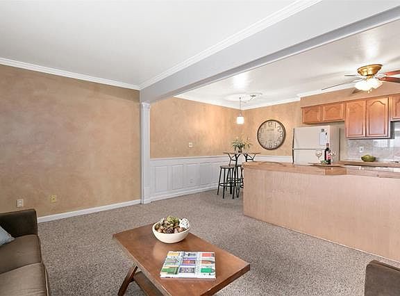 4th image of 3663 S Sheridan Blvd APT M10