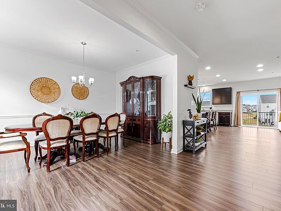 4th image of 18036 Donegall Ct
