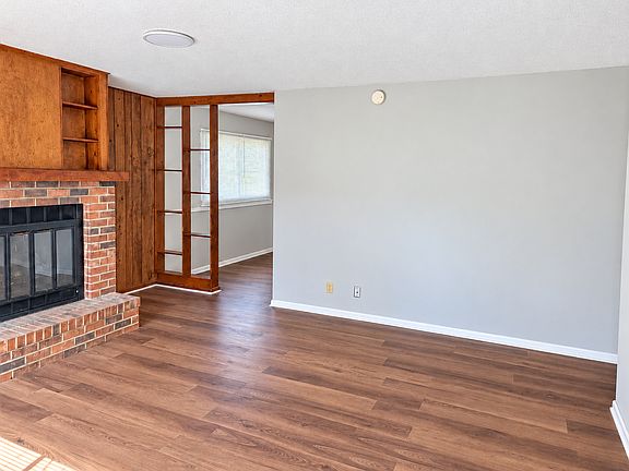 4th image of 8804 E 35th St
